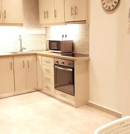 אתונה Modern Home, 6' From The Metro מראה חיצוני תמונה