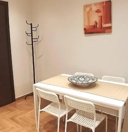 אתונה Modern Home, 6' From The Metro מראה חיצוני תמונה
