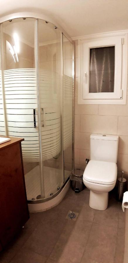 Modern Home, 6' From The Metro Apartmán Atény