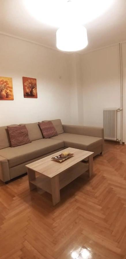 Apartment Modern Home, 6' From The Metro Athens